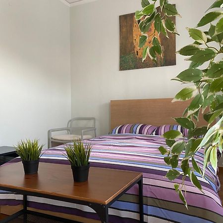 Apartment With Beautiful View Of Lycabettus Athena Bagian luar foto