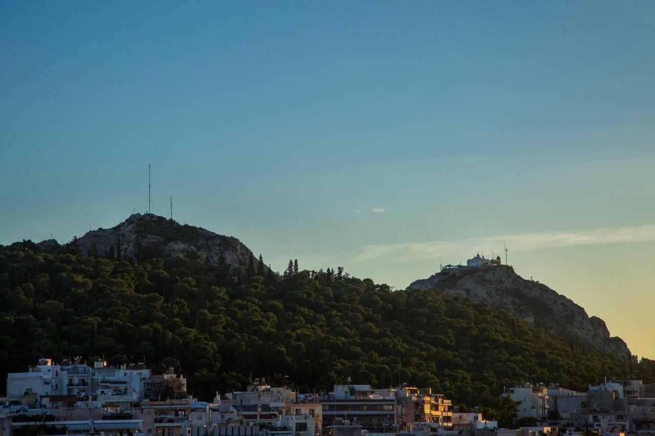 Apartment With Beautiful View Of Lycabettus Athena Bagian luar foto
